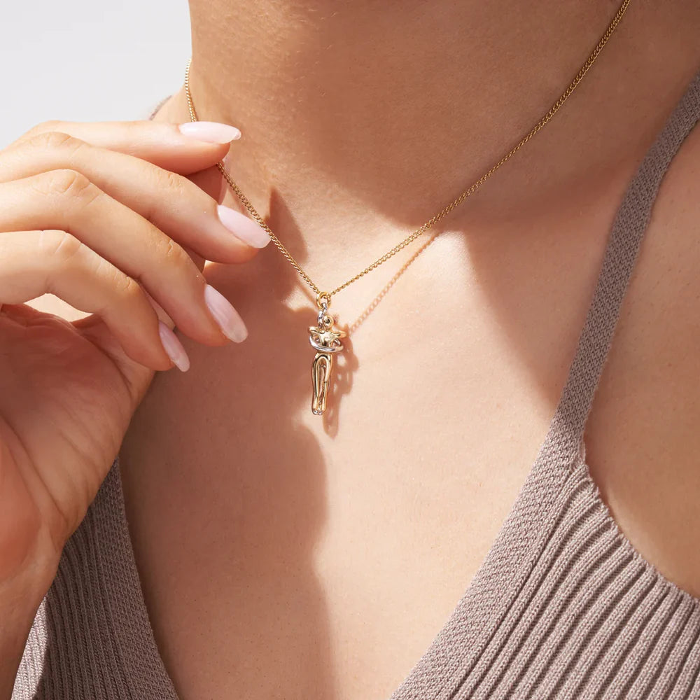 14K Ethernal Hug Necklace