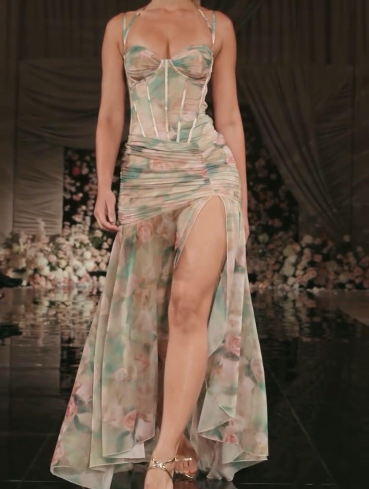 Floral Maxi Dress by auricci