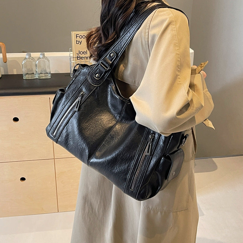 Auricci Leather Shoulder Bag